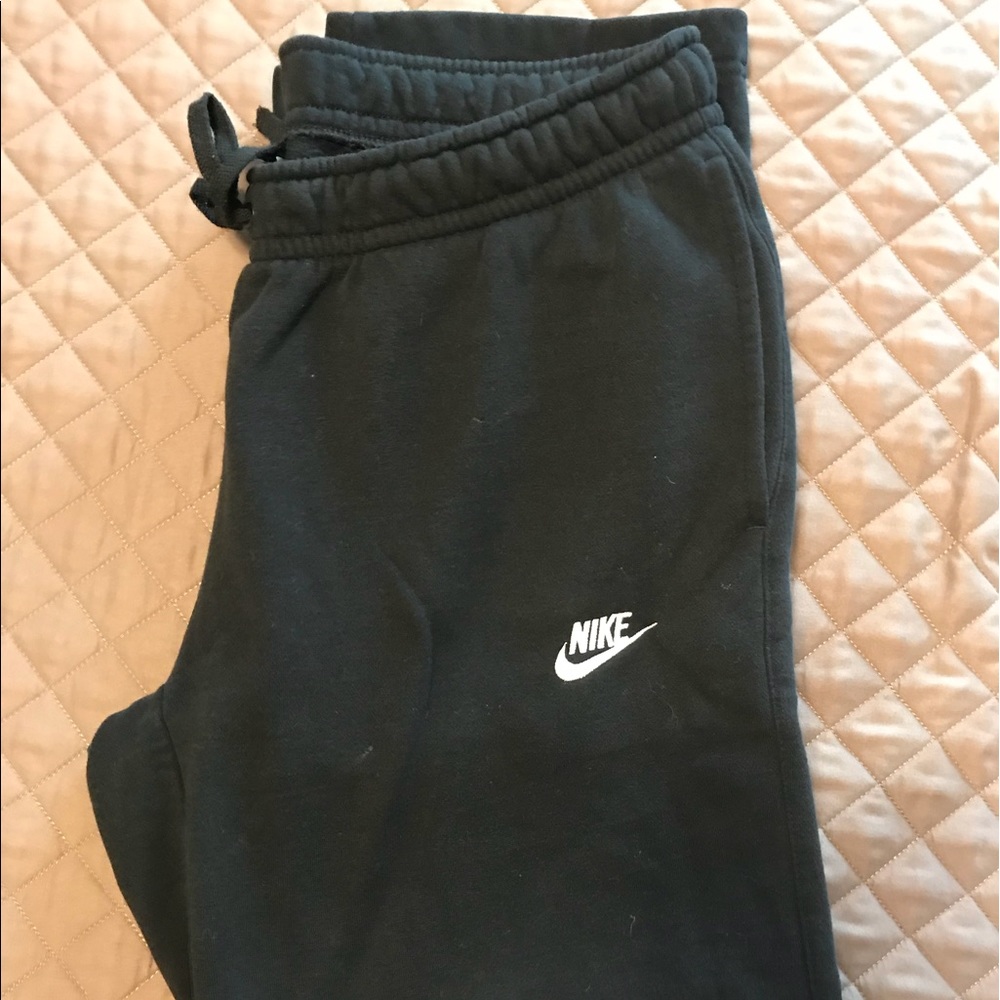 Black Nike Sweatpants